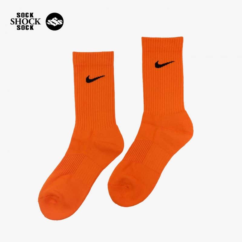 sp000965-tat nike everyday cam-sss