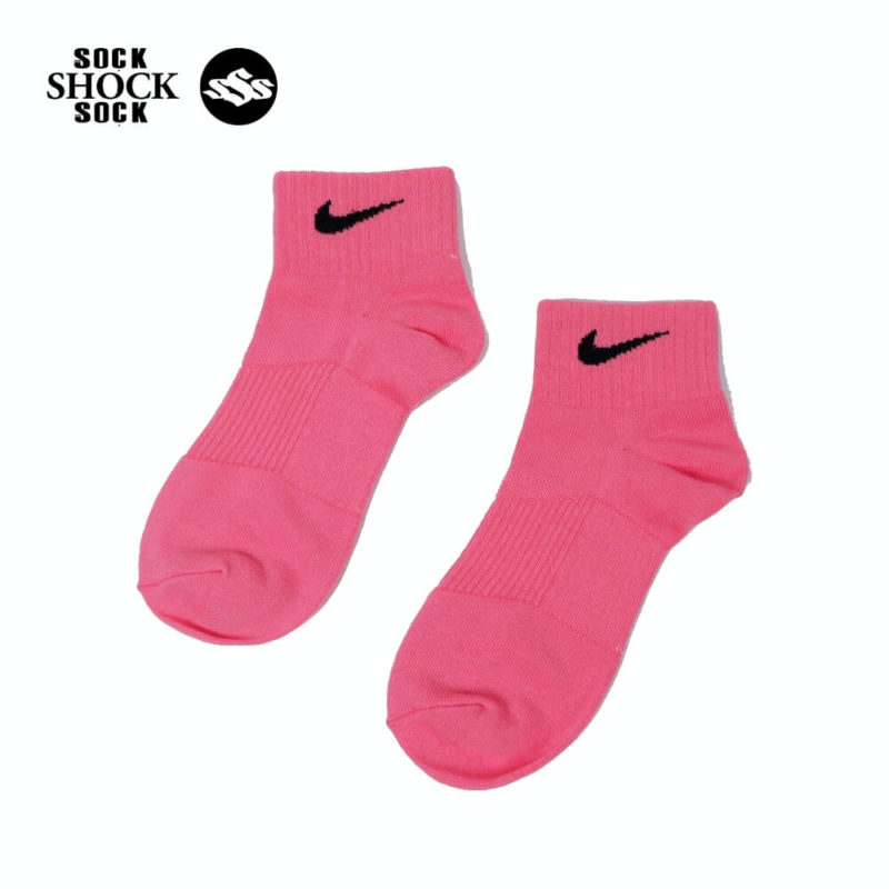 tất nike cổ thấp hồng